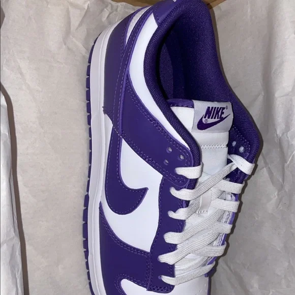 Nike dunk low championship purple size:9.5 (nike) (Jordan 1) Size 9.5M - Nike Dunk Low Championship Court Purple White  main image 2